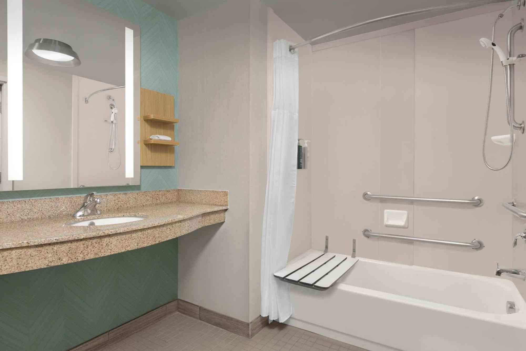 Hilton Garden Inn Raleigh Capital Blvd I-540 Экстерьер фото