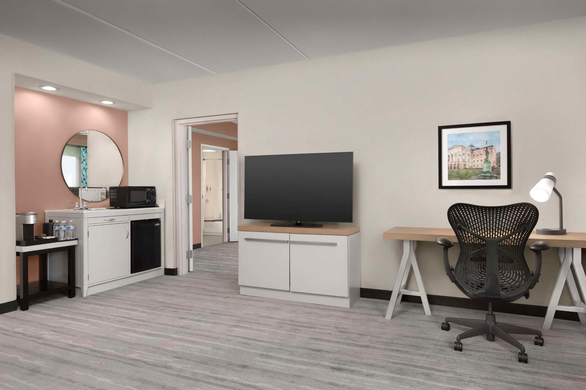 Hilton Garden Inn Raleigh Capital Blvd I-540 Экстерьер фото
