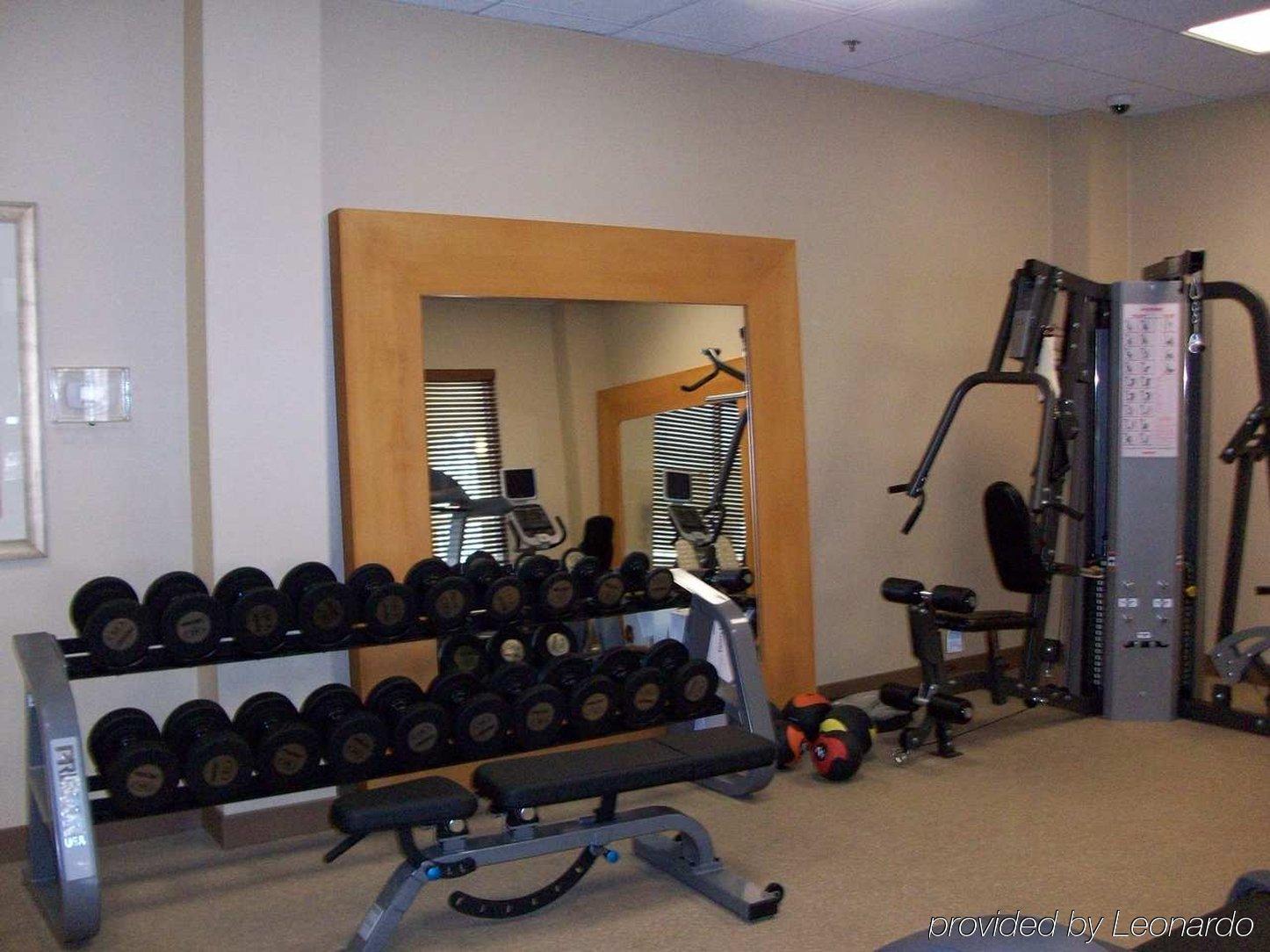 Hilton Garden Inn Raleigh Capital Blvd I-540 Удобства фото